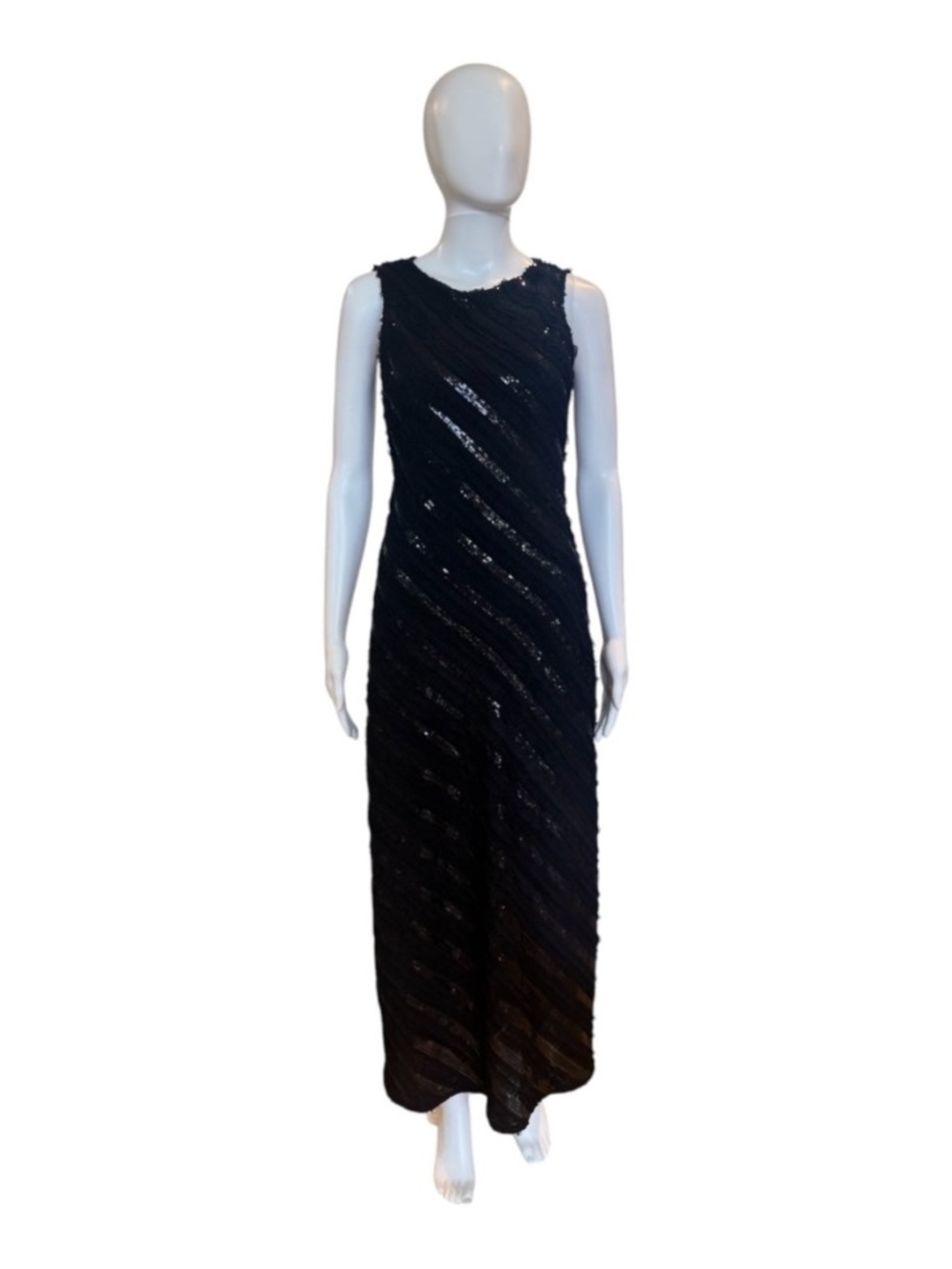 Textured Neutral Maxi Dress Sleeveless Romantic Formal Chic | Endless Rose - Picture 2 of 4